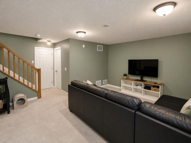 289 Slippery Elm Drive , Blacklick, OH 43004 Photo 21
