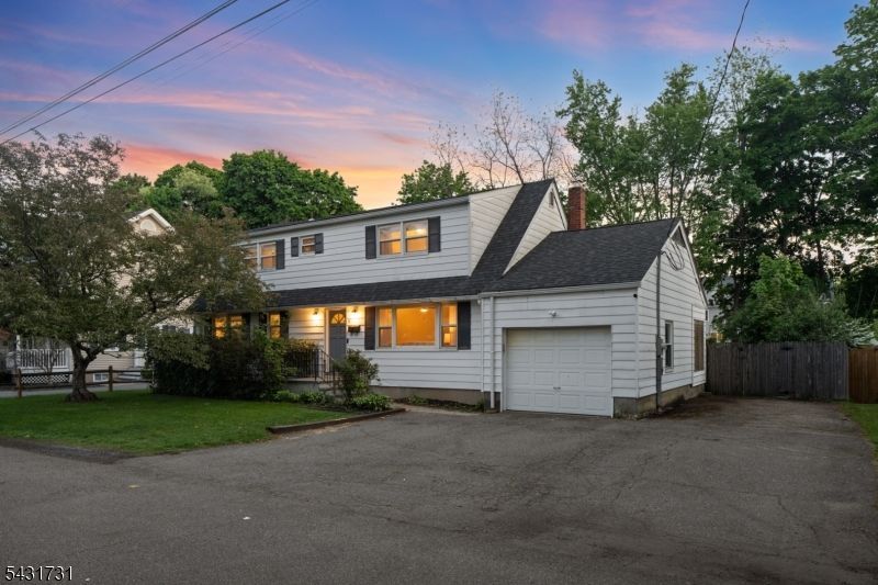 11 W Maple Ave, Roxbury, NJ 07876 Main Photo