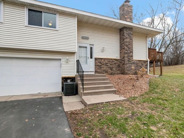 12315 Oak Leaf Court , Burnsville, MN 55337