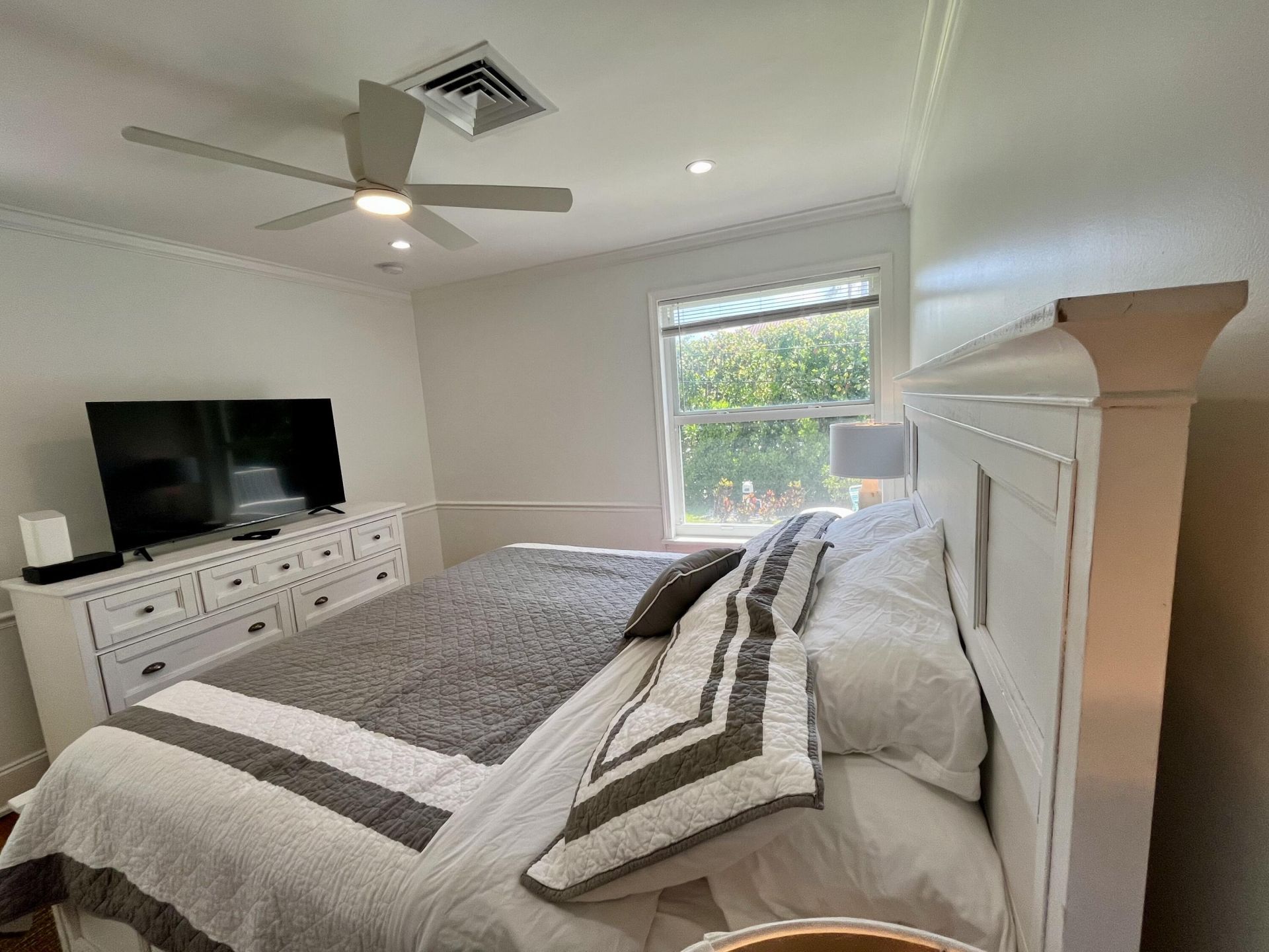 115 Dolphin Road, Ocean Ridge, FL 33435 Photo