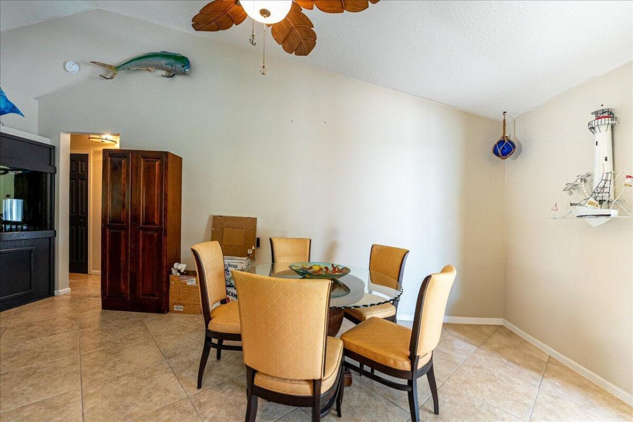 279 SW Glenwood Drive, Port Saint Lucie, FL 34984 Photo