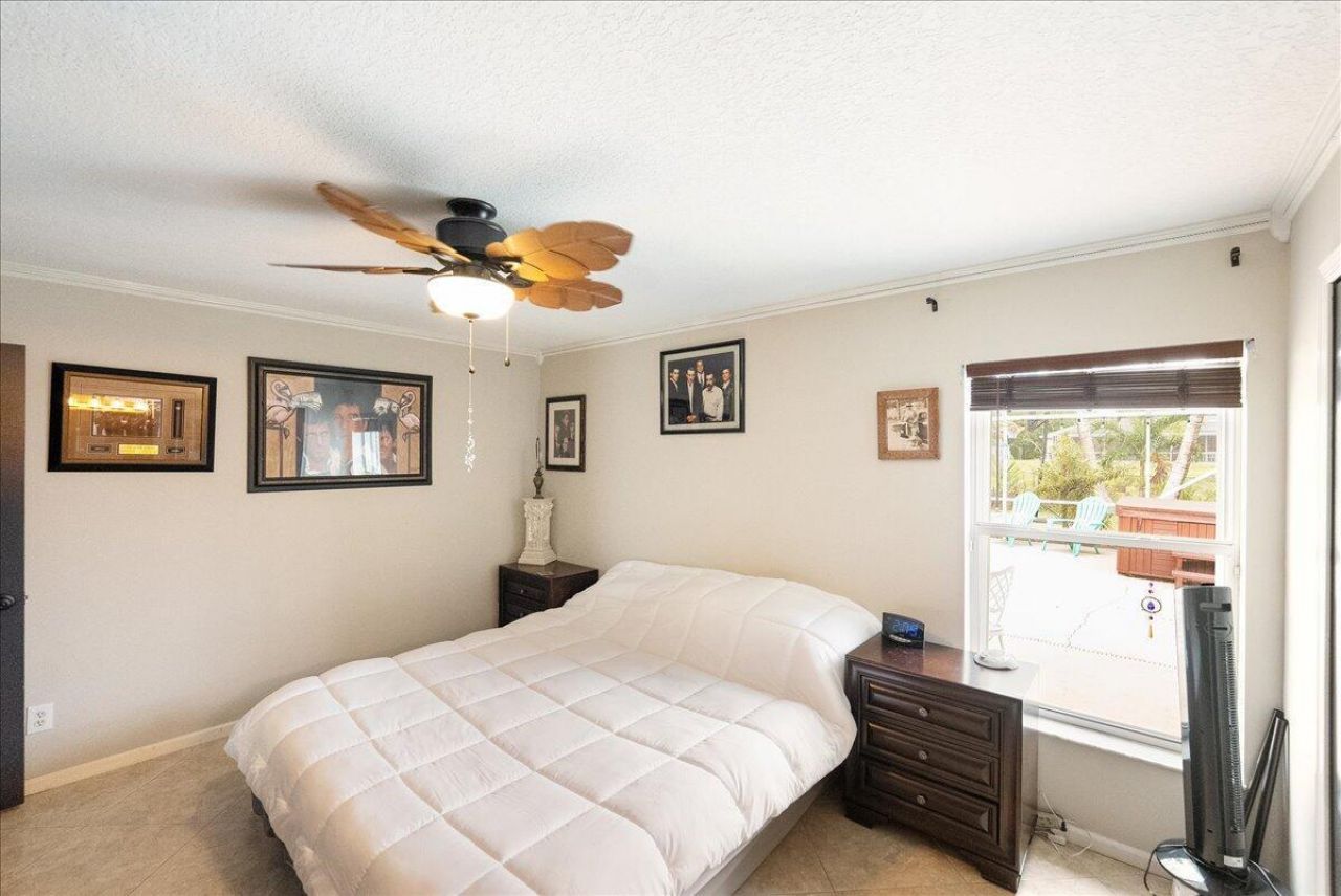 279 SW Glenwood Drive, Port Saint Lucie, FL 34984 Photo