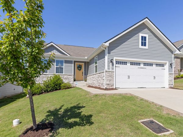 2737 Thornton Grove Blvd, Nashville, TN 37207