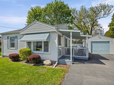 37 Hazelhurst Avenue, Auburn, NY 13021