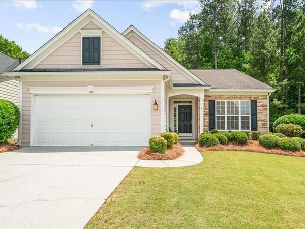 136 Churchcliff Drive , Woodstock, GA 30188