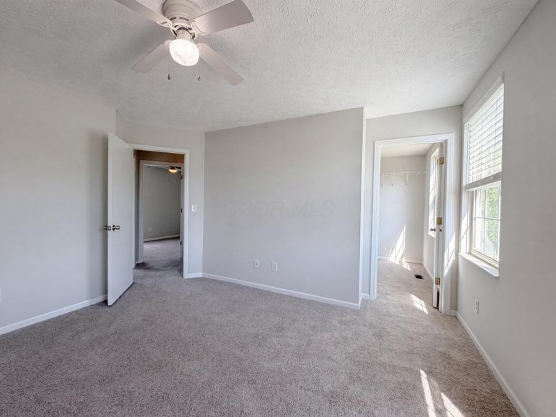 7296 Candlestone Drive , Reynoldsburg, OH 43068 Photo 4