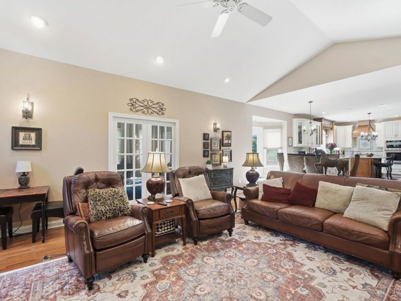 7012 Valley Falls Court, Liberty Township, OH 45011 Photo 11