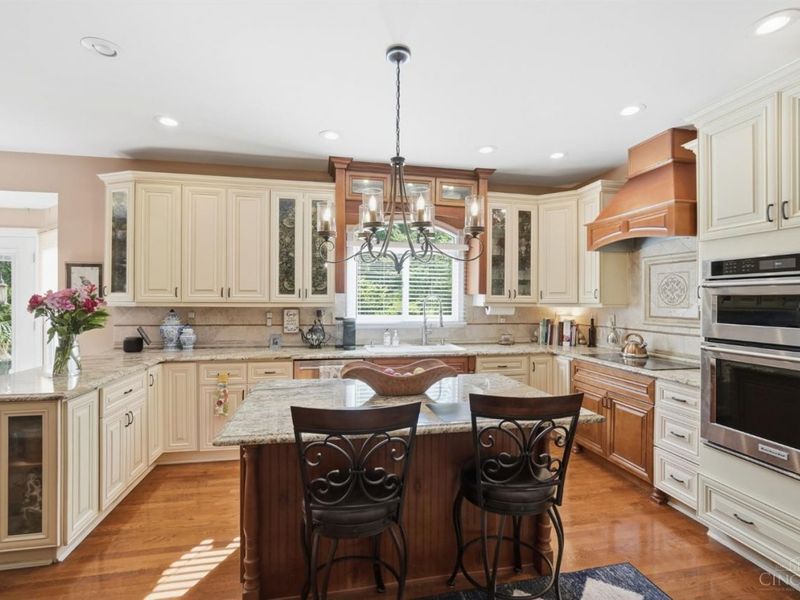 7012 Valley Falls Court, Liberty Township, OH 45011 Photo 5