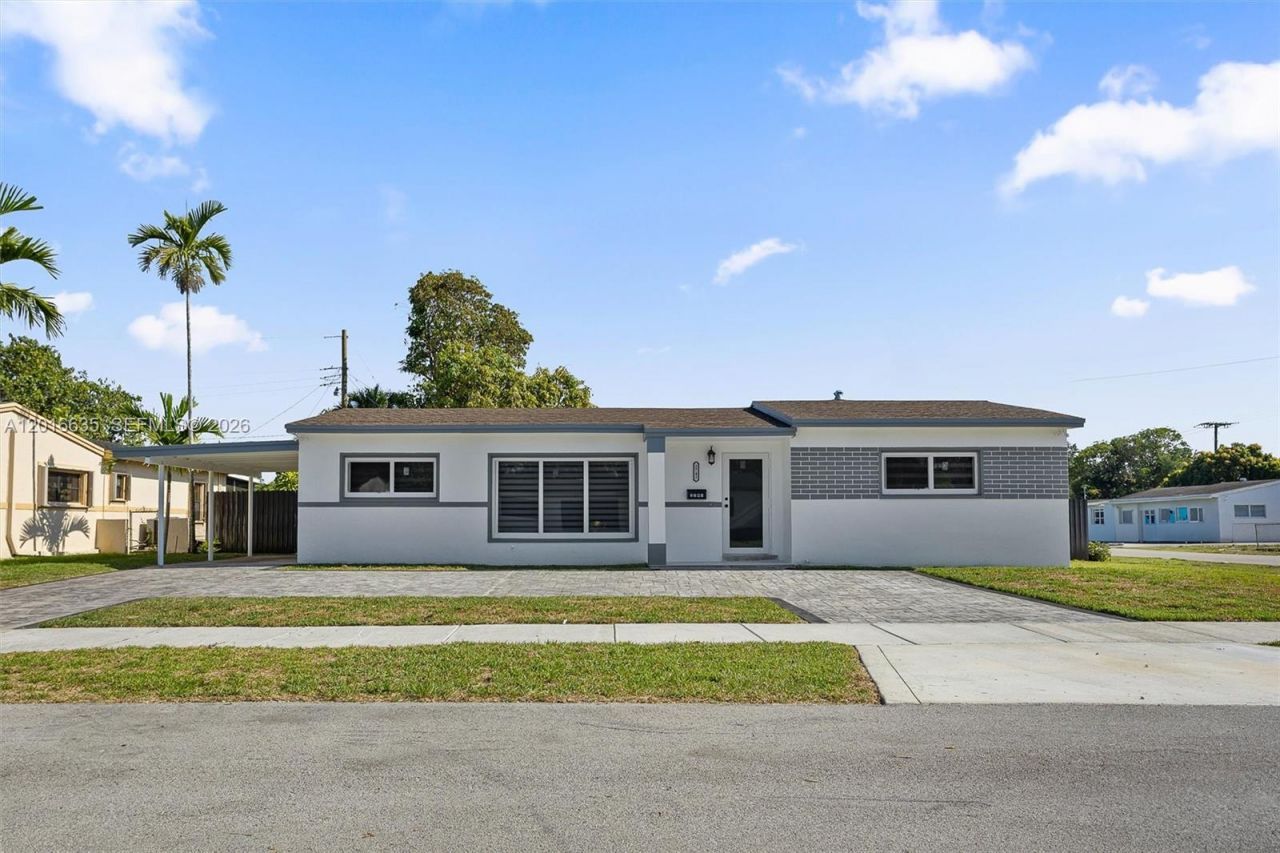 2741 NW 172nd Ter , Miami Gardens, FL 33056 Photo
