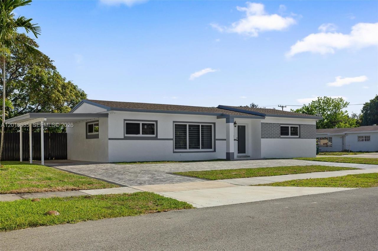 2741 NW 172nd Ter , Miami Gardens, FL 33056 Photo