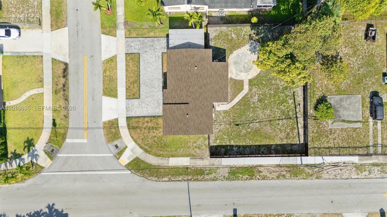2741 NW 172nd Ter , Miami Gardens, FL 33056 Photo