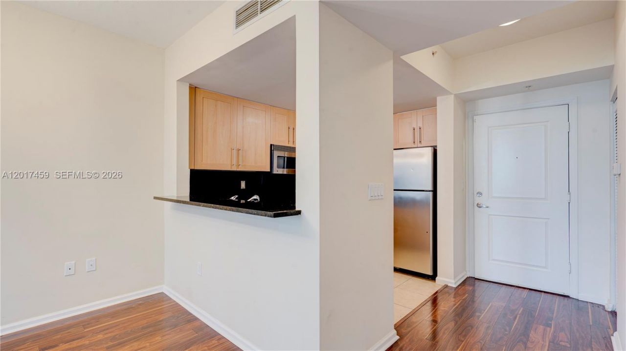 511 SE 5th Ave , Unit 823, Fort Lauderdale, FL 33301 Photo