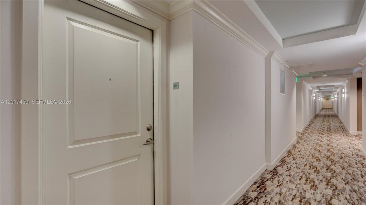 511 SE 5th Ave , Unit 823, Fort Lauderdale, FL 33301 Photo