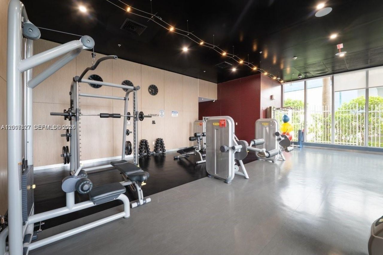 2602 E Hallandale Beach Blvd , Unit R1109, Hallandale Beach, FL 33009 Photo