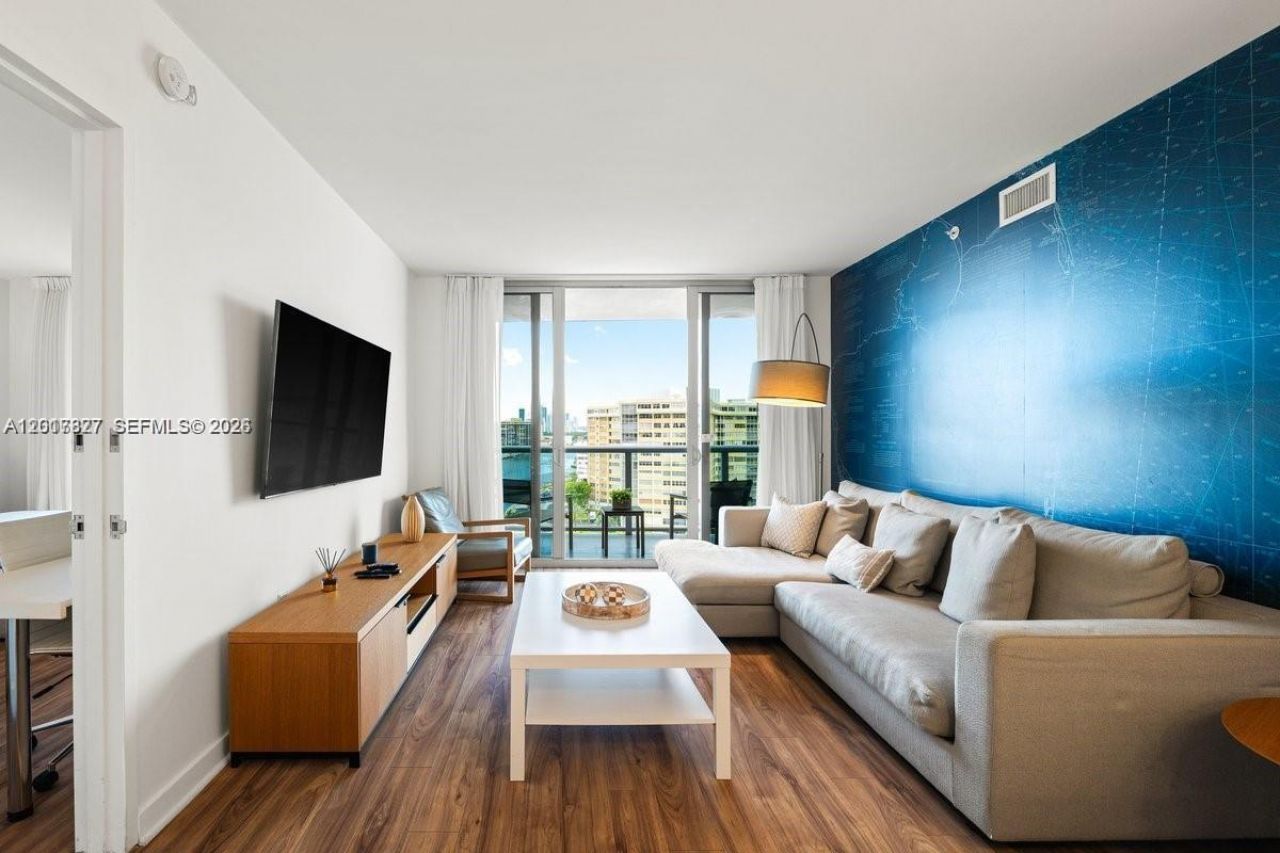 2602 E Hallandale Beach Blvd , Unit R1109, Hallandale Beach, FL 33009 Photo