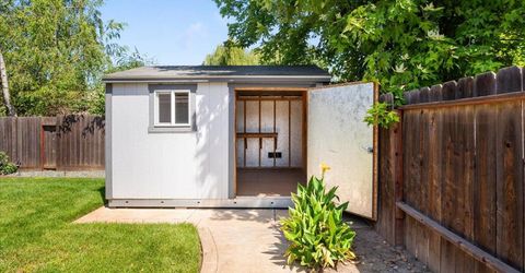 3433 Des Moines Dr, Stockton, CA 95209 Photo