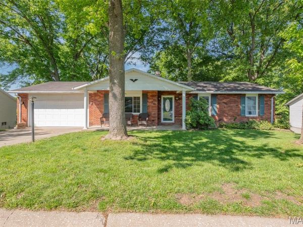 5 Beatrice Court , East Alton, IL 62024