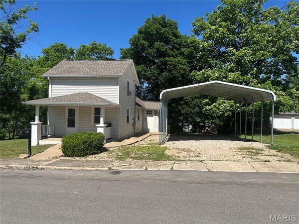 303 Summit Street , Bonne Terre, MO 63628