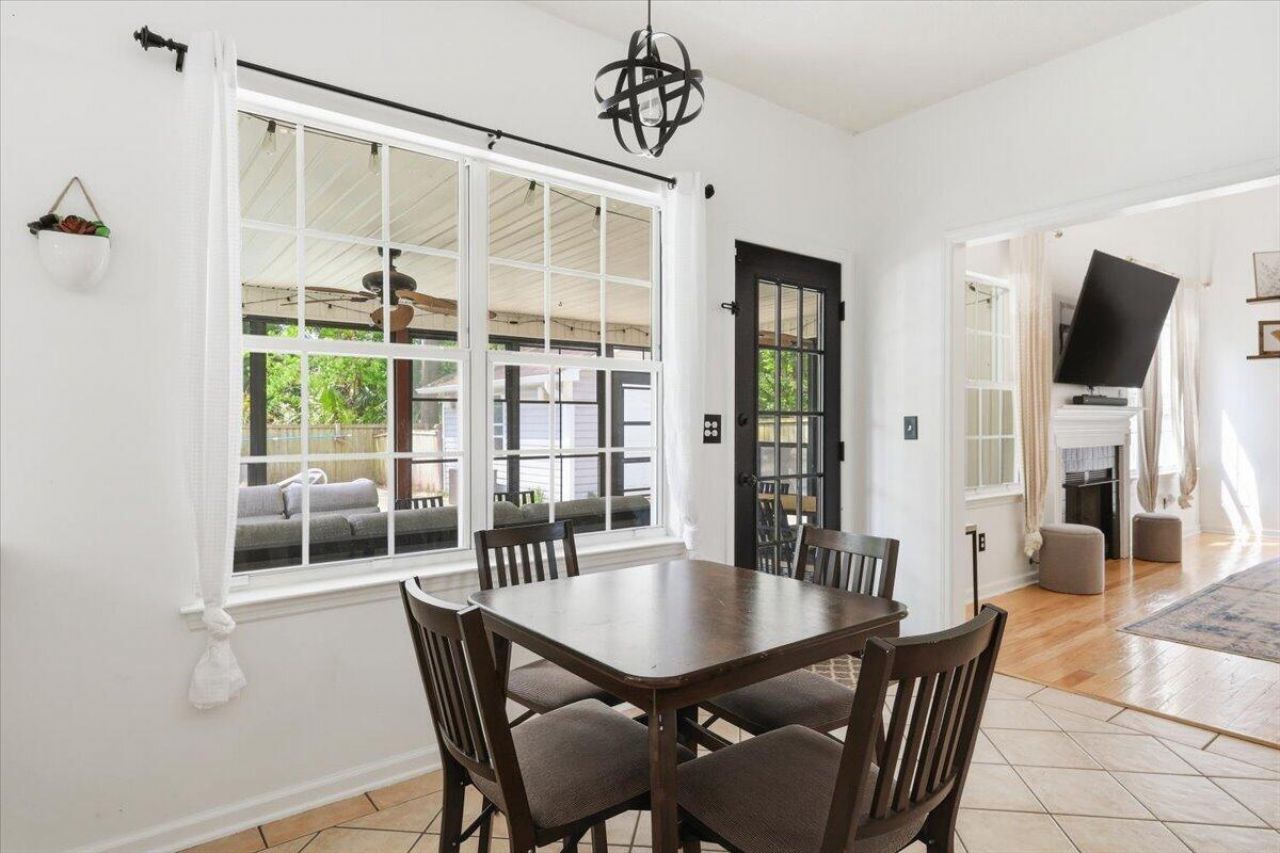 101 Chatfield Circle Photo 19