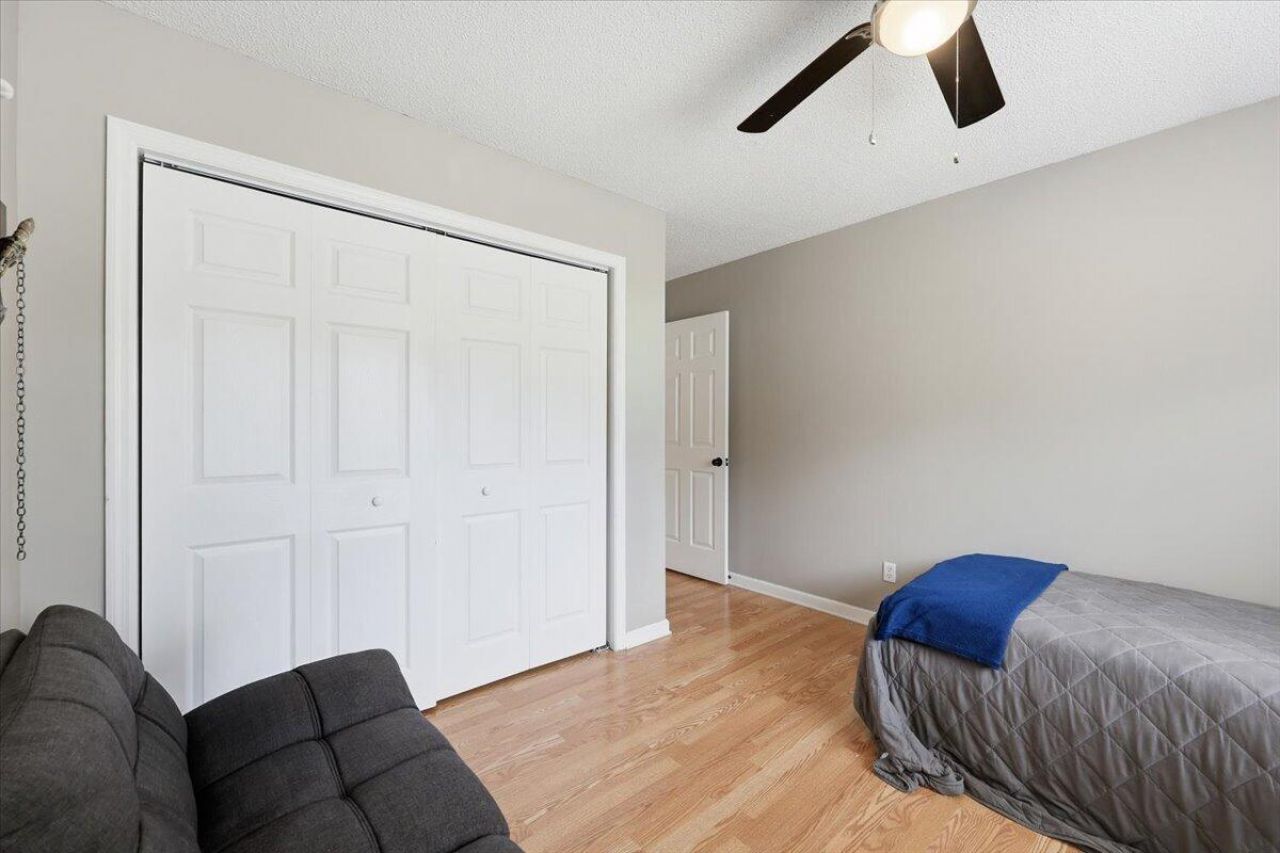 101 Chatfield Circle Photo 29