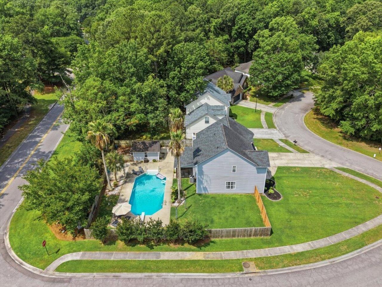 101 Chatfield Circle Photo 45