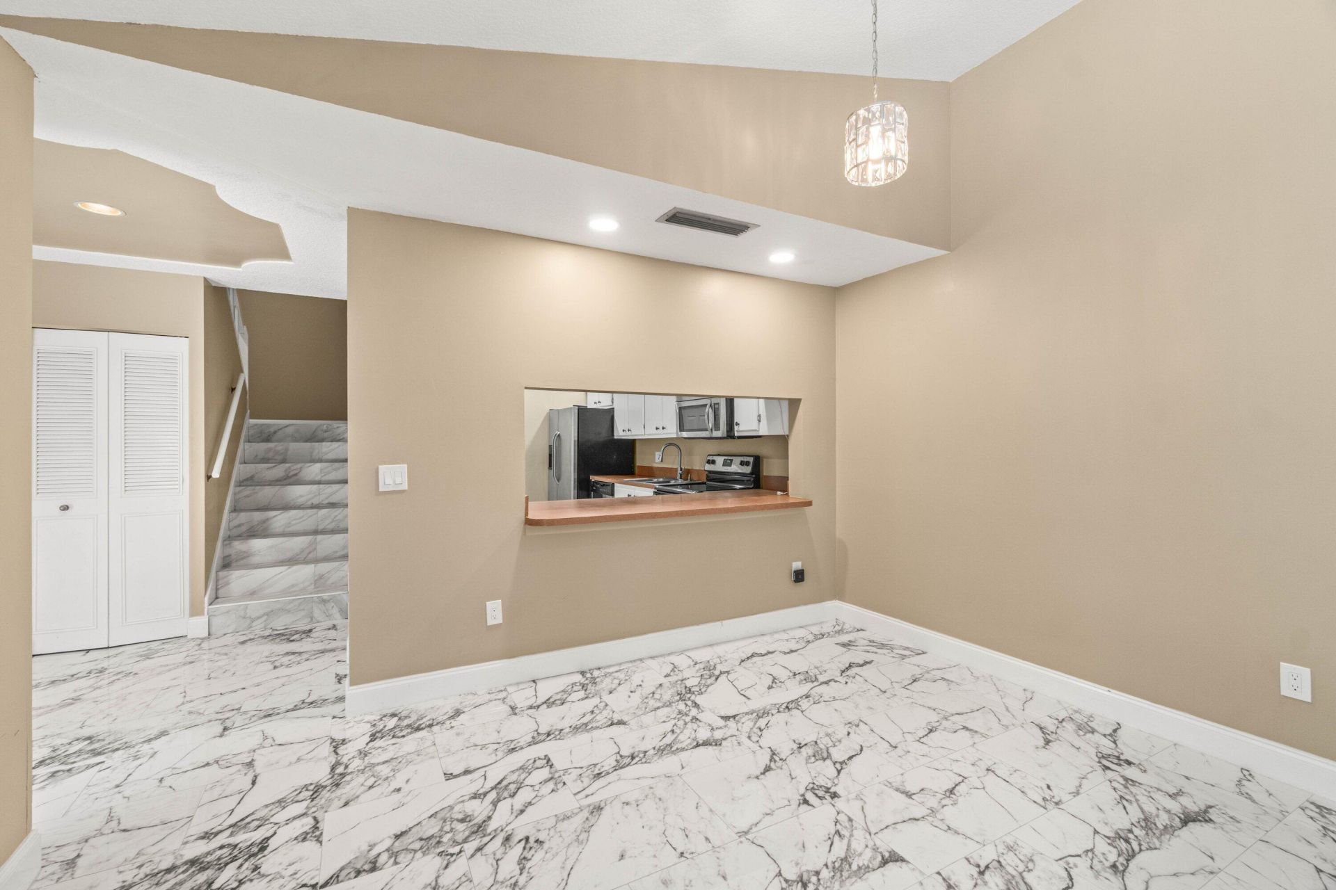 4585 Holly Lake Drive, Lake Worth, FL 33463 Photo