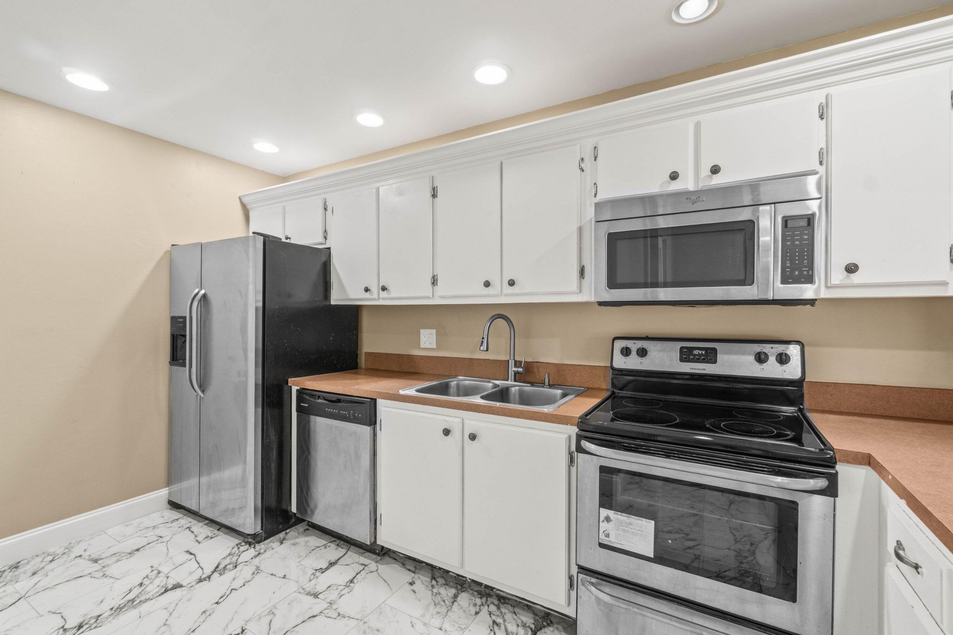 4585 Holly Lake Drive, Lake Worth, FL 33463 Photo