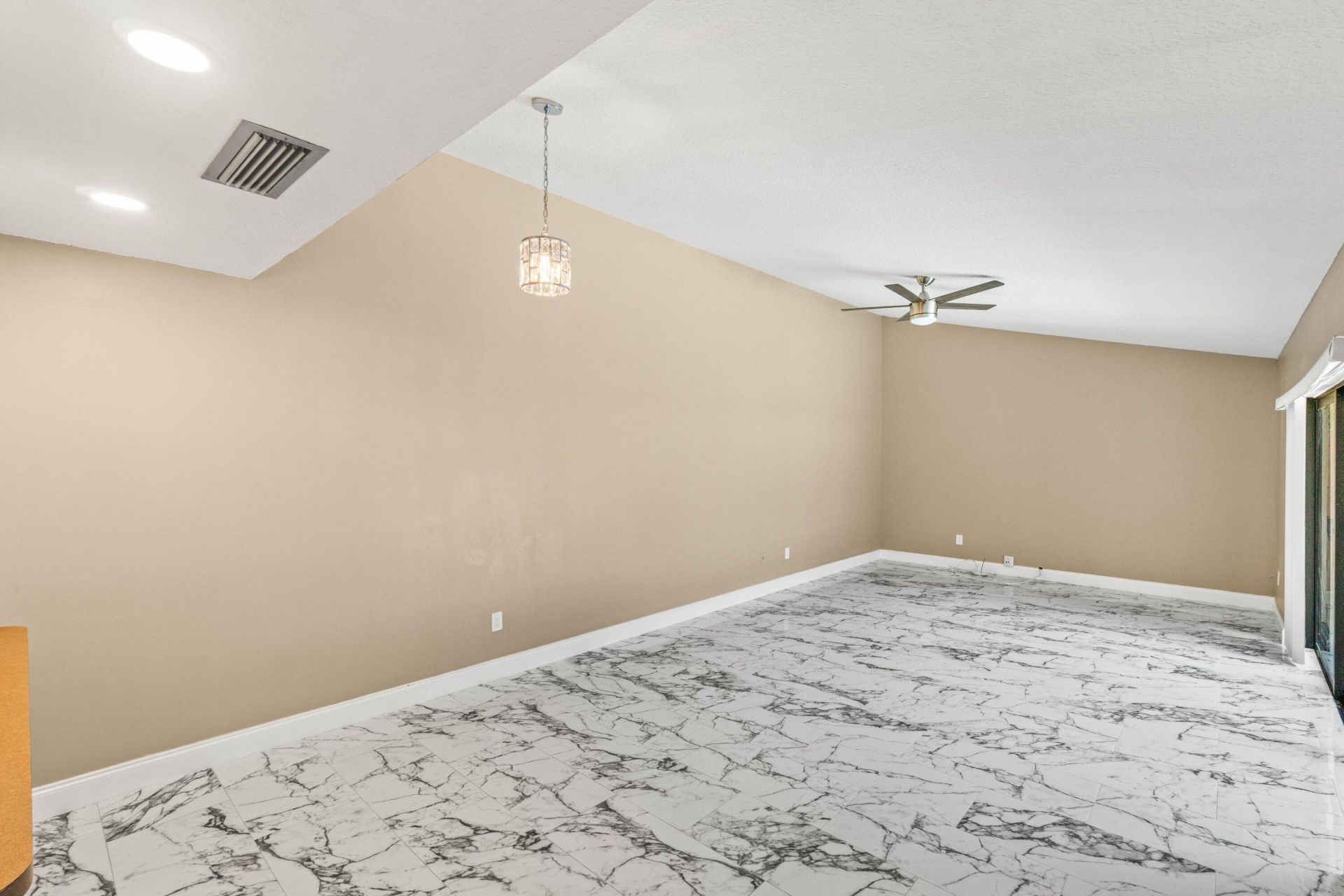 4585 Holly Lake Drive, Lake Worth, FL 33463 Photo