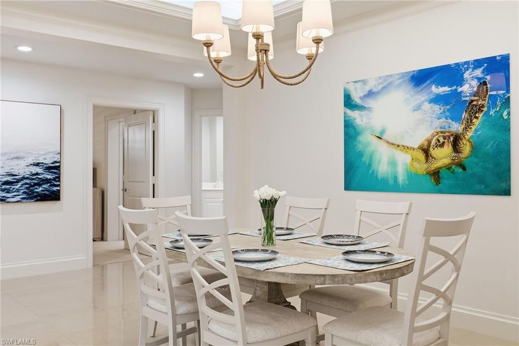 411 6th St S, Unit 202, Naples, FL 34102 Photo