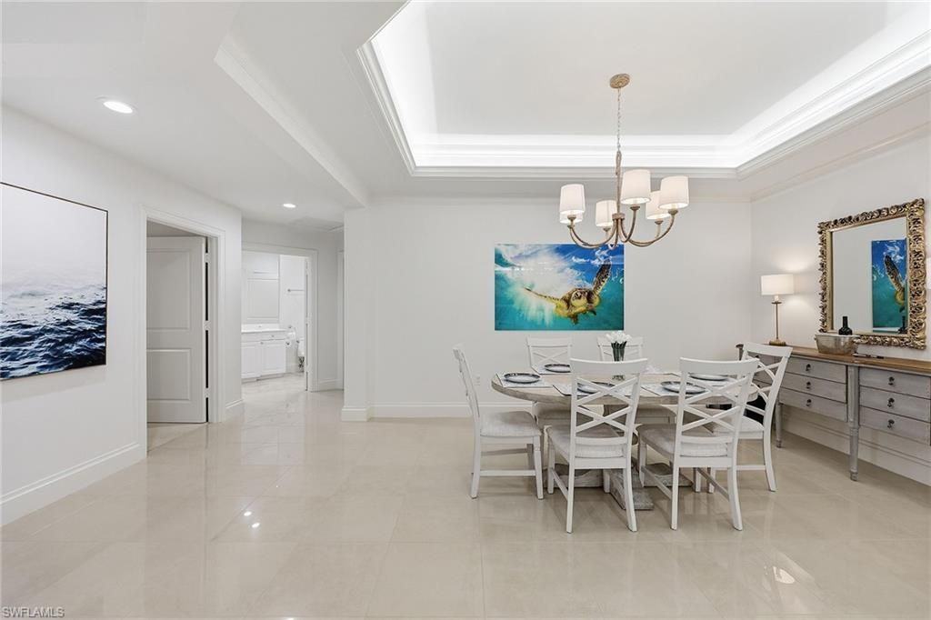 411 6th St S, Unit 202, Naples, FL 34102 Photo