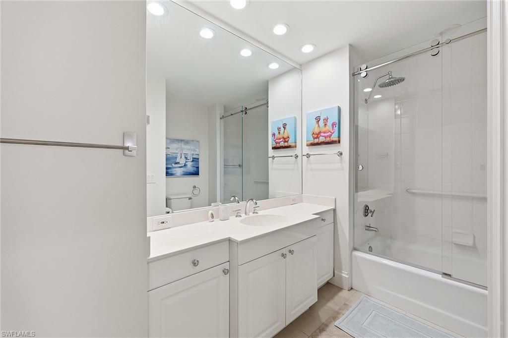 411 6th St S, Unit 202, Naples, FL 34102 Photo