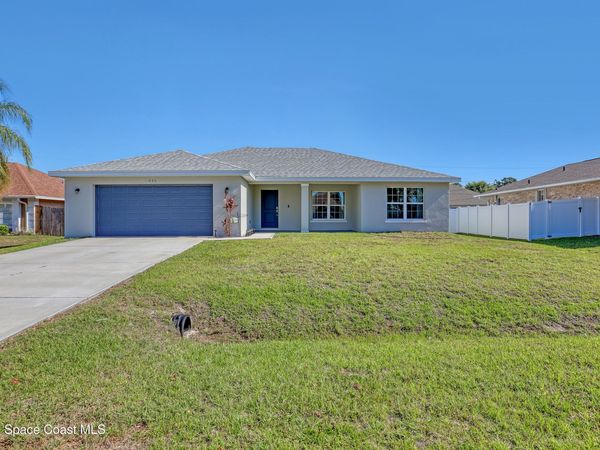 935 Hattaras Terrace SE, Palm Bay, FL 32909