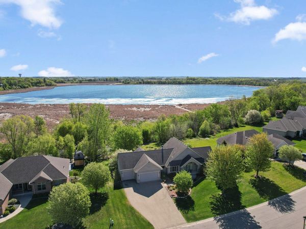 470 Emma Street , Norwood Young America, MN 55368