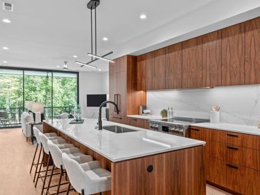 501 S Bloodworth Street, Unit 104, Raleigh, NC 27601