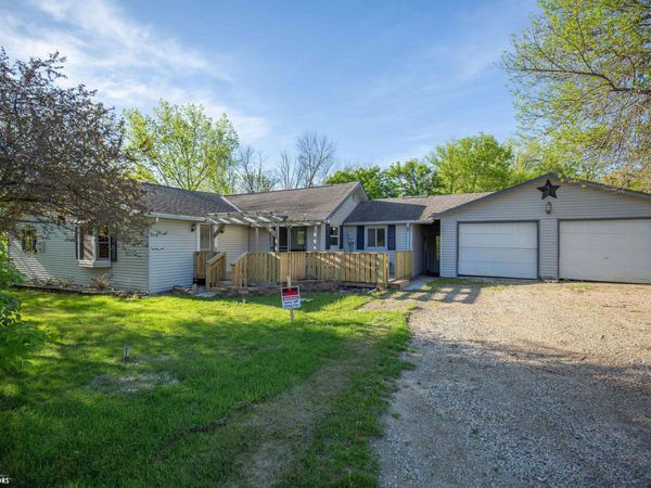 1132 Hungry Hollow Road, Algona, IA 50511