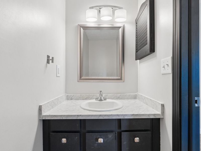 3614 Rochfort Bridge , Columbus, OH 43221 Photo 15