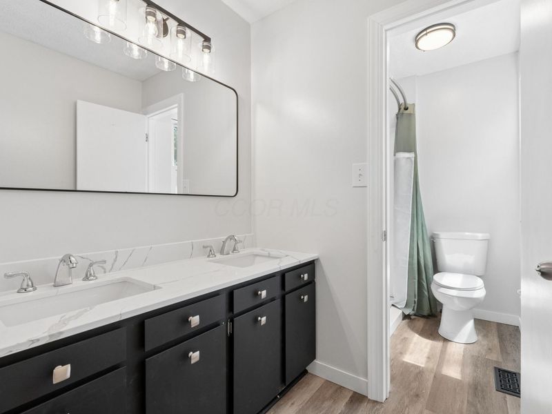3614 Rochfort Bridge , Columbus, OH 43221 Photo 19