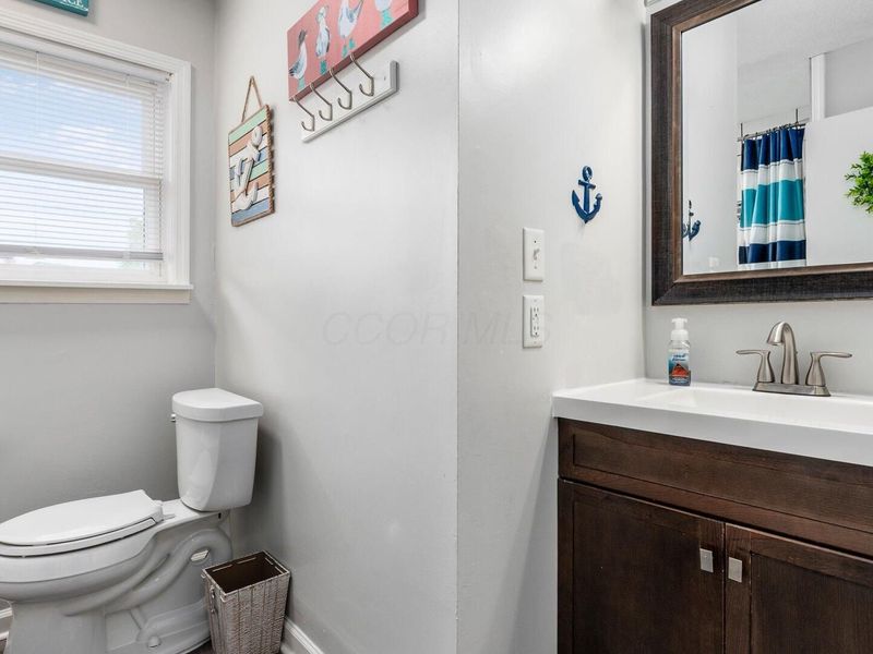 714 Lakeshore Drive E, Hebron, OH 43025 Photo 23