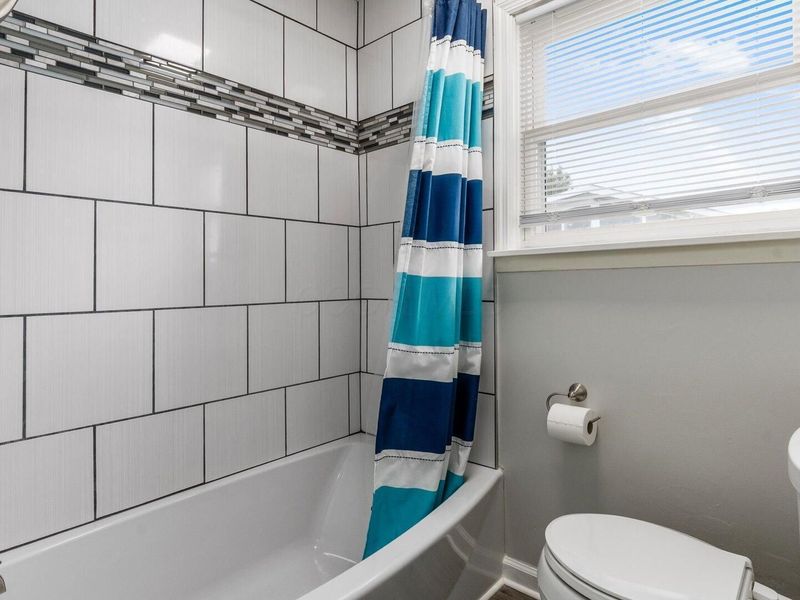 714 Lakeshore Drive E, Hebron, OH 43025 Photo 24