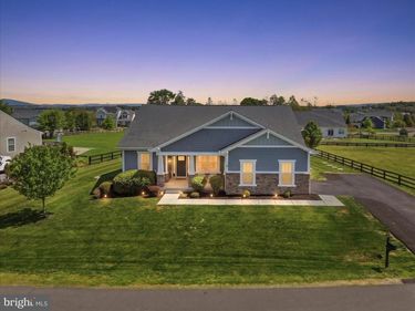 12104 SUNFLOWER FIELD PLACE, LOVETTSVILLE, VA 20180