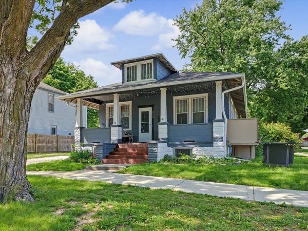 212 E Hill Street , Champaign, IL 61820