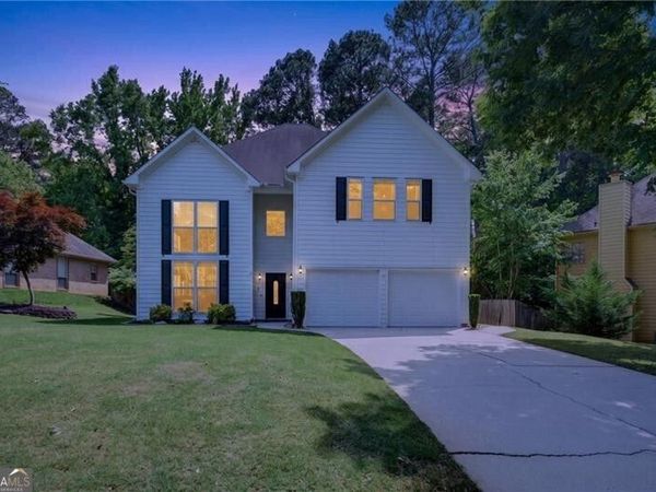 371 Shyrewood Drive, Lawrenceville, GA 30043