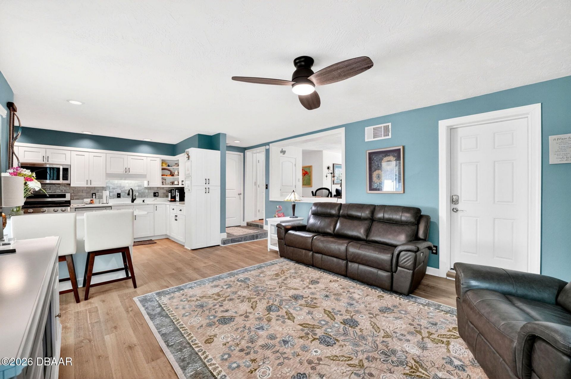800 E 9th Avenue, New Smyrna Beach, FL 32169 Photo
