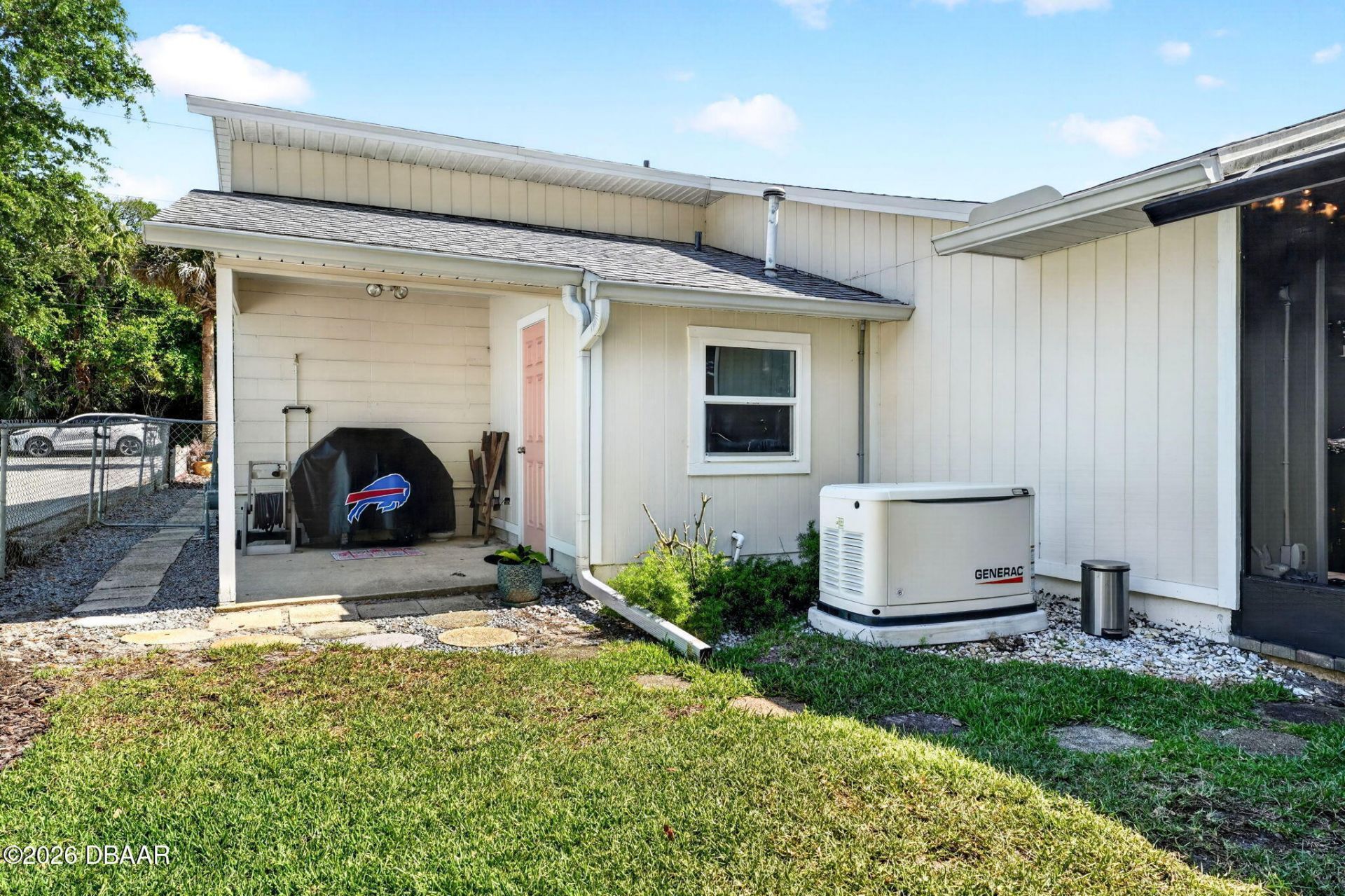 800 E 9th Avenue, New Smyrna Beach, FL 32169 Photo