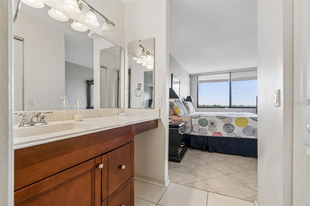 6365 Bahia Del Mar Boulevard, Unit 604, Saint Petersburg, FL 33715 Photo