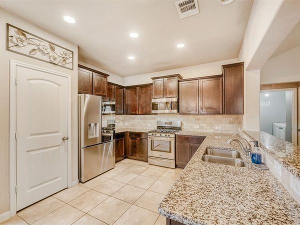 1004 Palo Duro CV, Round Rock, TX 78664