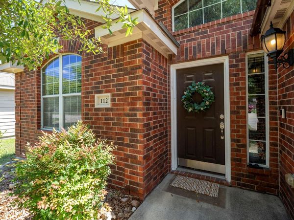 112 Major Lee LN, Jarrell, TX 76537