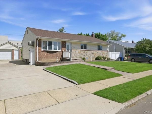 82 Morris Drive, East Meadow, NY 11554