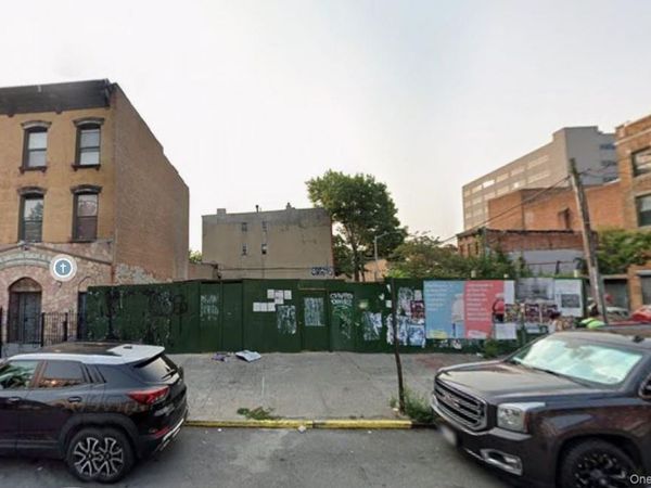 284 Willis Avenue , Bronx, NY 10454