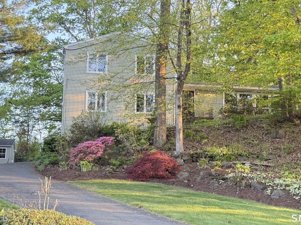 87 Warner, Berlin, CT 06037